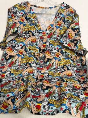 Wonder Woman Comic Print V-Neck Scrub Top